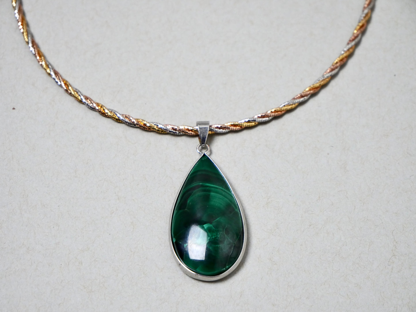 16" Convertible Necklace Malachite Gemstone