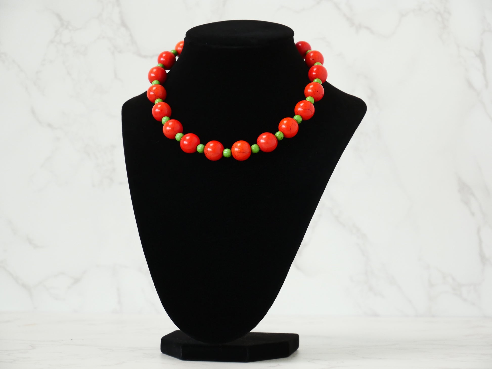 16" Necklace And Earrings Set Orange & Green XS Magnesite Gems