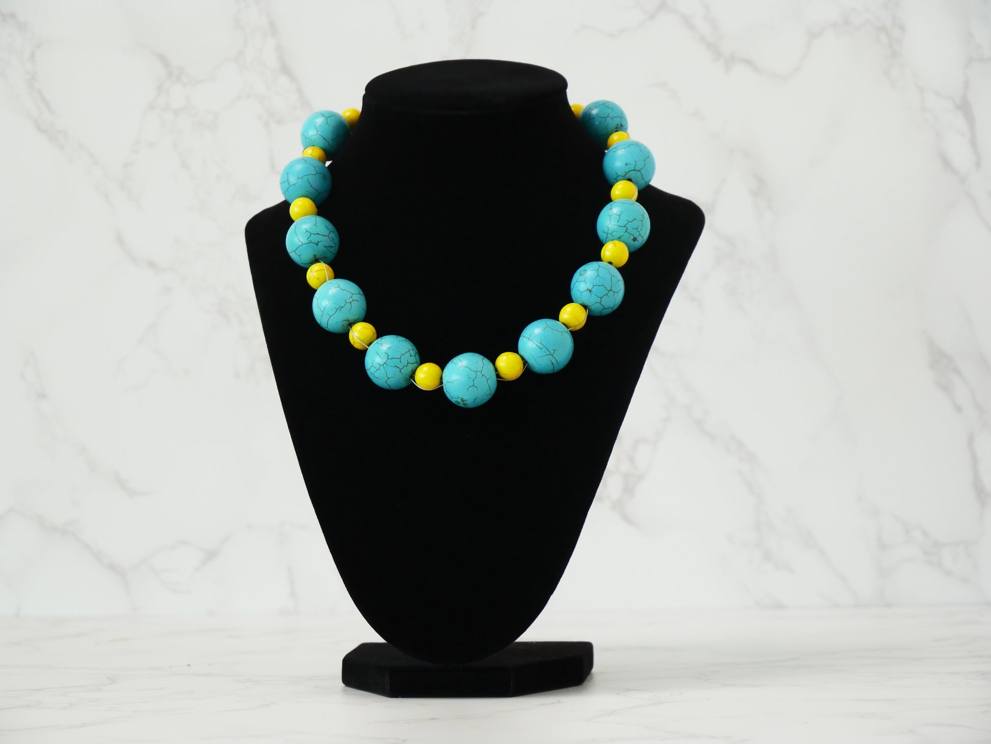 18" Necklace And Earrings Set Turquoise & Yellow XS Magnesite Gems