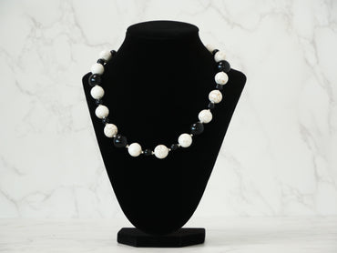 20" Necklace And Earrings Set  Medium Onyx & White Magnesite Gems and Touch of Silver