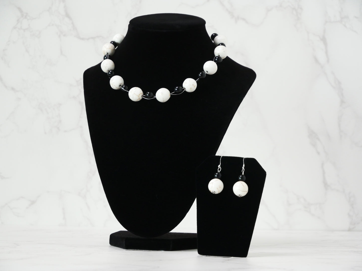 14" Necklace And Earrings Set  White Magnesite & XS Onyx Gems